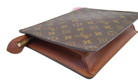 pochette uomo louis vuitton fake|portacarte uomo louis vuitton.